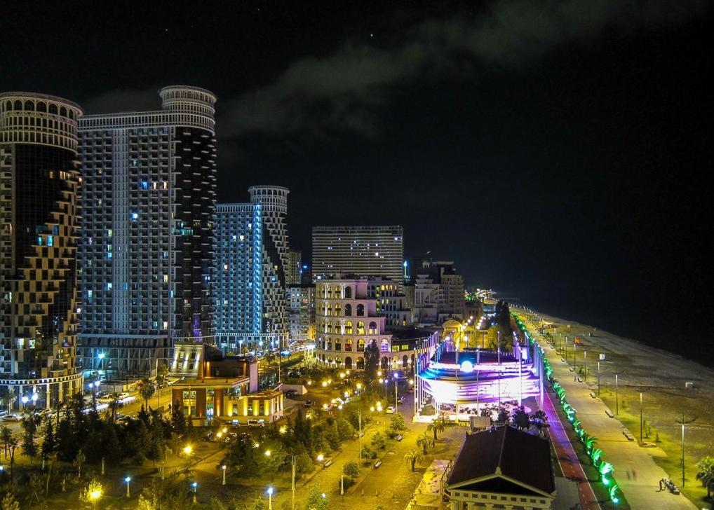 Orbi Hotel Batumi Exterior photo